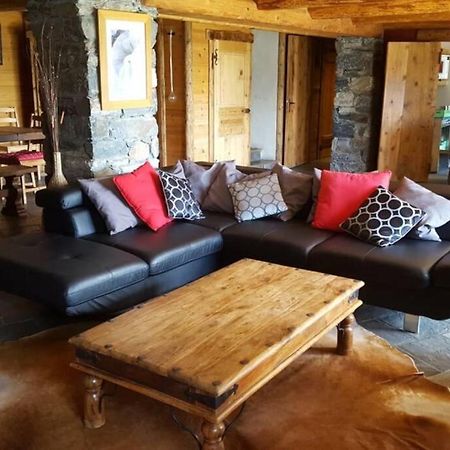Paisible Chalet Montagne Avec Option Jacuzzi Seez Luaran gambar